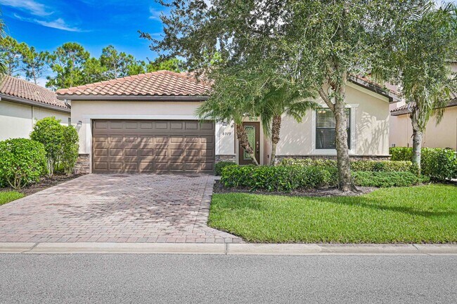 Single Family Home in Reflection Isles! - Single Family Home in Reflection Isles!