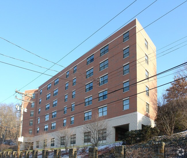 Photo - Alverno Apartments