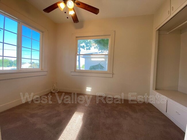 Photo - 107 Lucard St