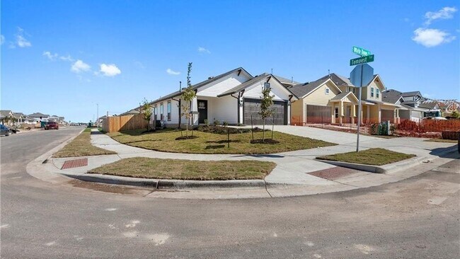 Photo - 178 White Dunes Dr