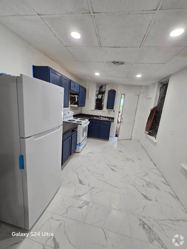 Building Photo - 1428 Naudain St Rental