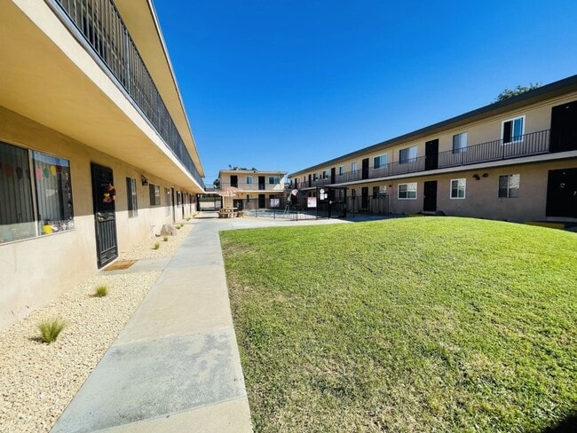 Mar Village II C St.