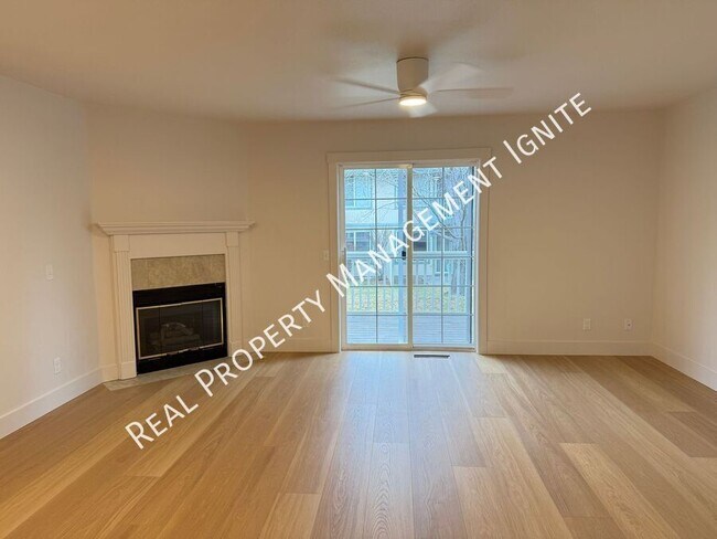 Photo - 1972 NE Sams Loop Unidad 3