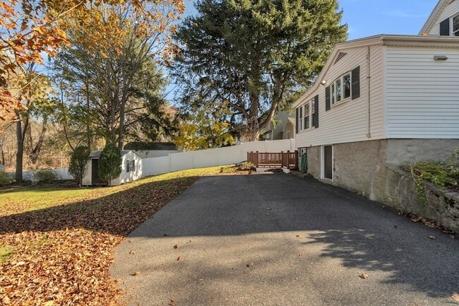 Photo - 2 Bellevue Ave