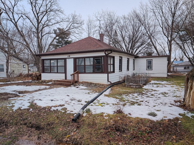 Building Photo - (RENT-TO-OWN AVAILABLE):