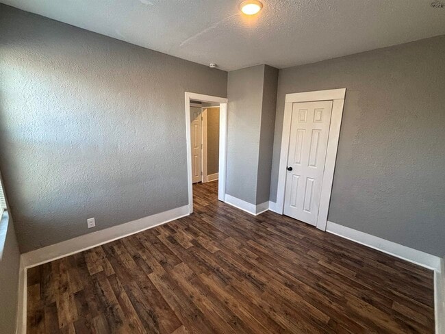 Photo - 1801 11th St