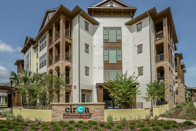 Photo - Circa at Fishhawk Ranch Apartamentos