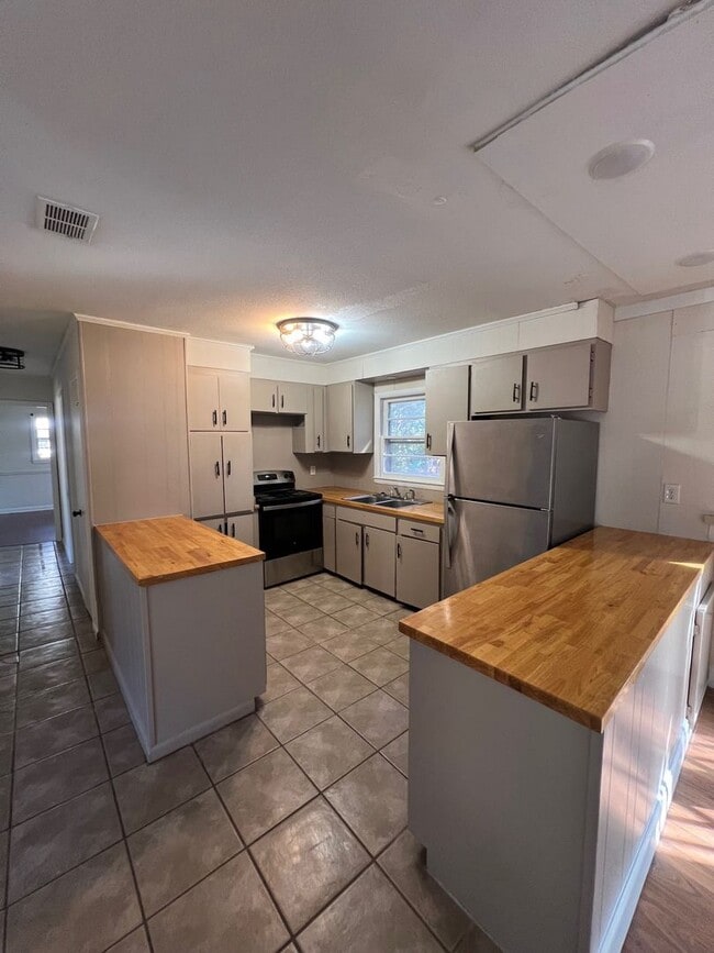 Photo - 311 Gentilly Rd