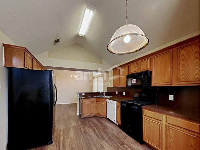 3001 Morning Dove Ln