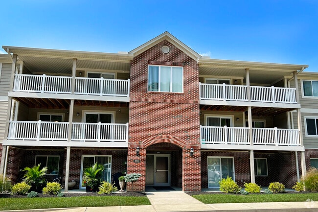 Building Photo - The Overlook at Ft. Thomas Rental