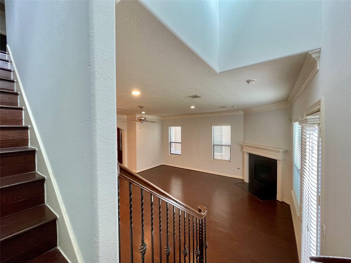 Photo - 11643 Royal Oaks View