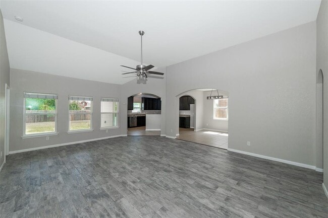 Photo - 1349 Twin Estates Dr