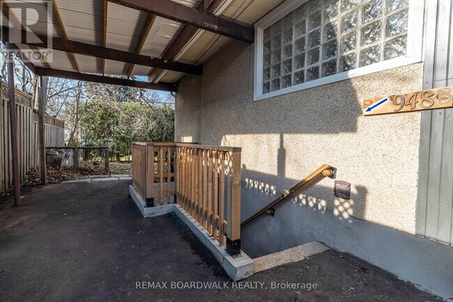 Photo - 948 Parkhurst Blvd