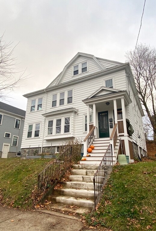 Building Photo - 16 Arborough Rd Unit 2