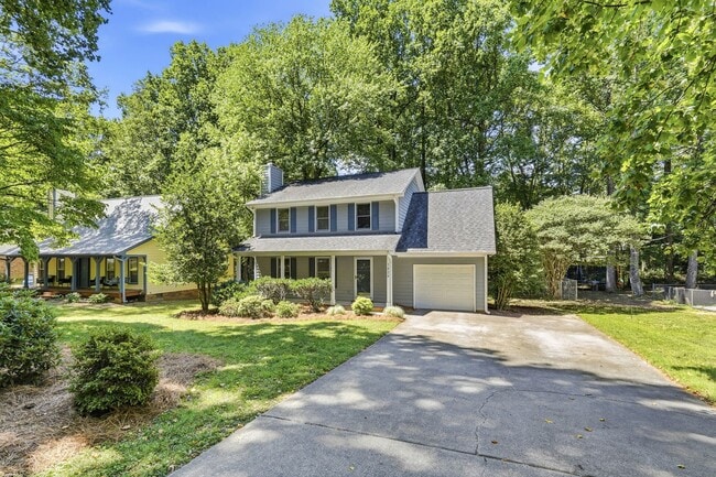 Photo - 1424 Brookwood Dr