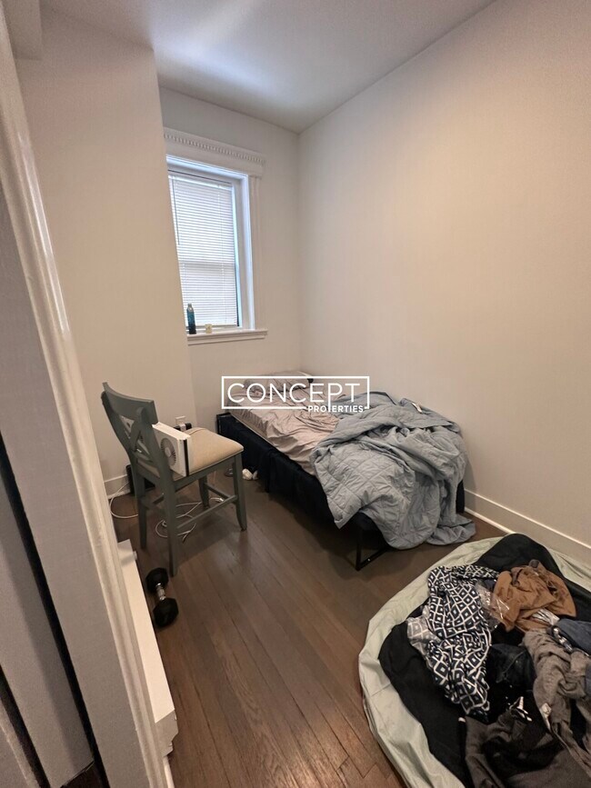 Photo - 11 Queensberry St Unit 4CP