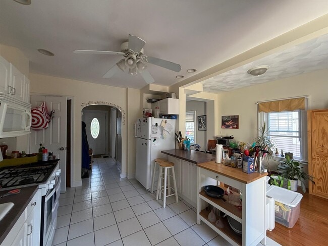Building Photo - 33 Clayton Ave Unit 1 Rental