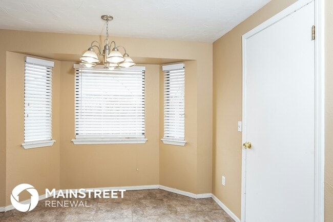 Photo - 3216 SW 95th St