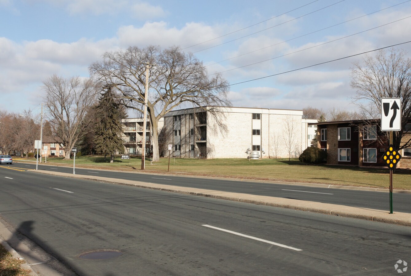 Photo - Cedar Grove Condominiums