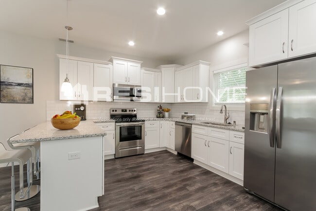 Photo - 1339 Log Cabin Rd