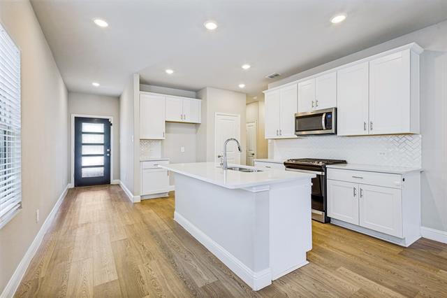 Photo - 801 McKenna Dr