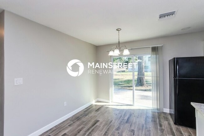 Photo - 3 Bedroom Pet-Friendly Home in PALM BAY, FL with Main Street Renewal