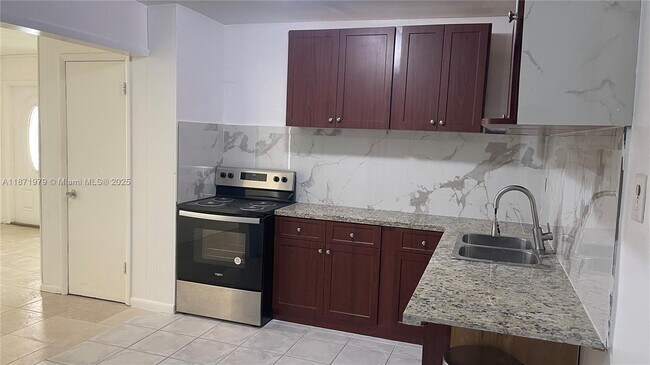 Photo - 301 N 67th Ave