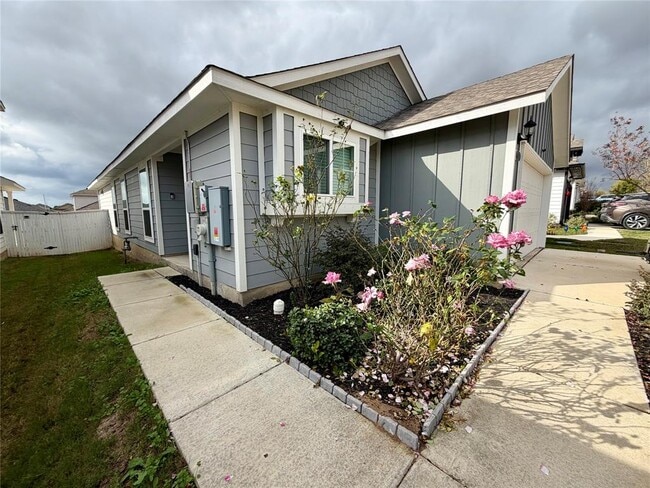 Photo - 159 Appleberry Ln