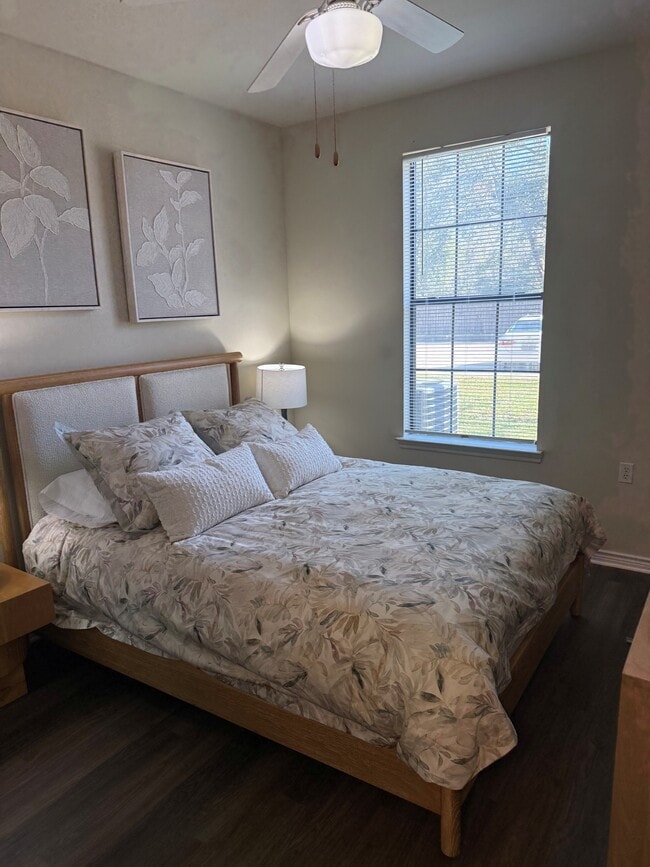 Photo - Reserve at Jefferson Crossing