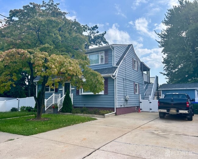 90 Harrigan St