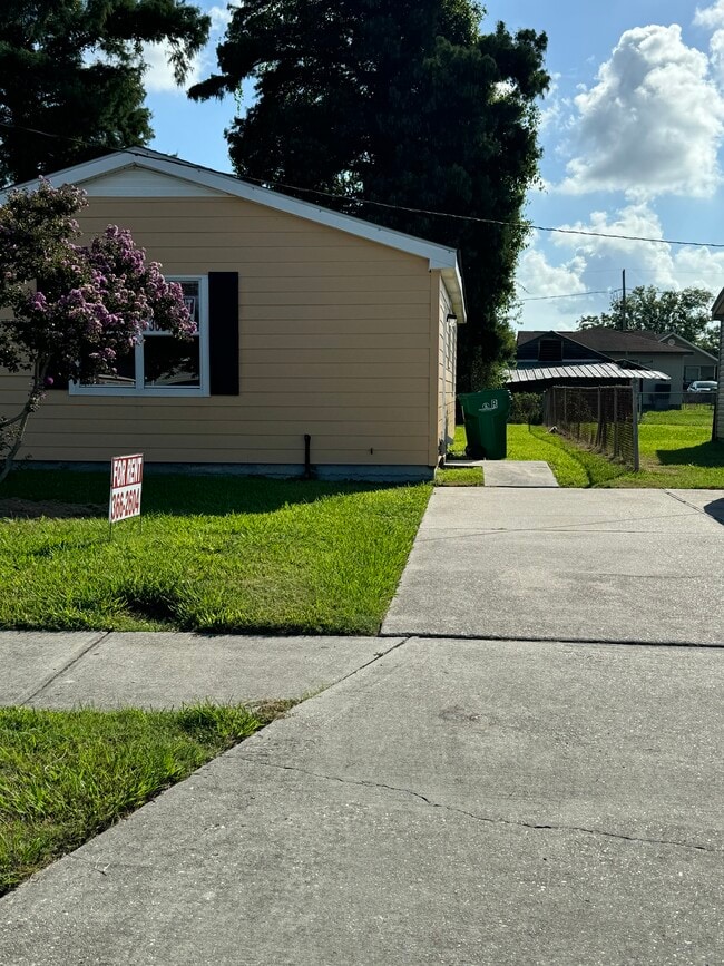 Photo - 2407 Rose Dr Unit 2407 Rose Dr. Gretna La.