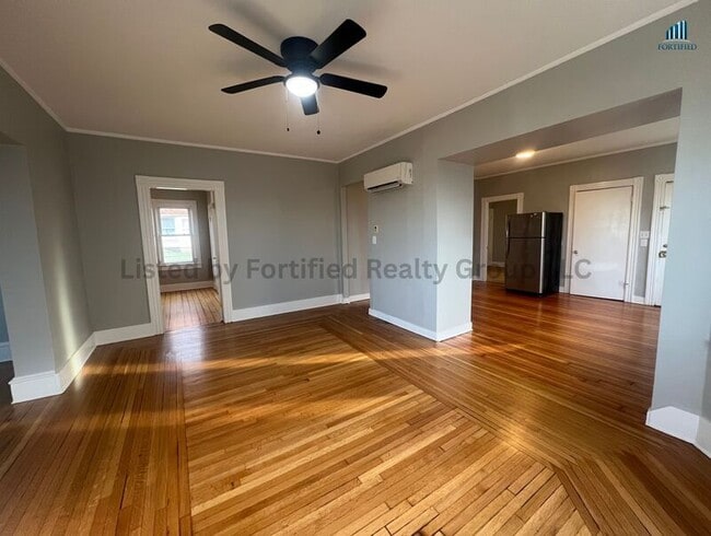 Photo - 265 Middle St