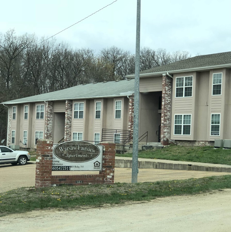 Warsaw Fairview Apartments - Warsaw Fairview Apartments