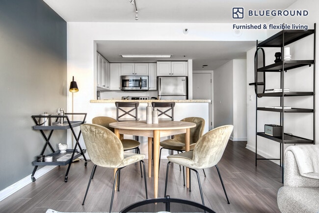 Photo - 2 Townsend St Unidad FL8-ID29