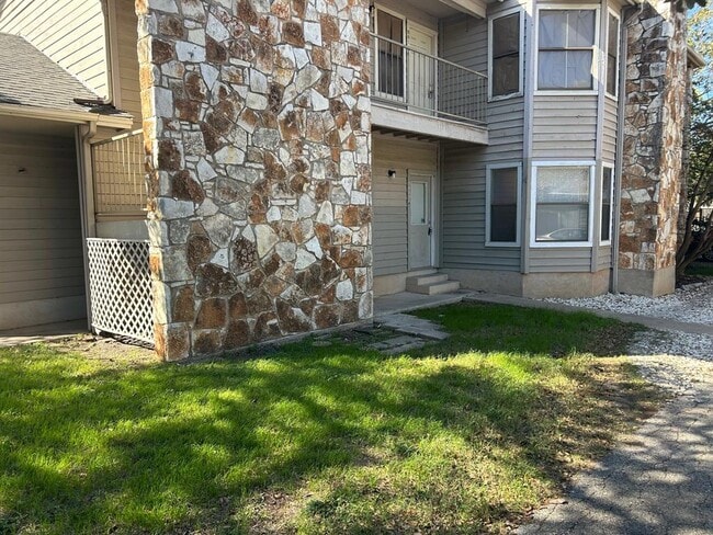 Photo - 8812 Schick Rd