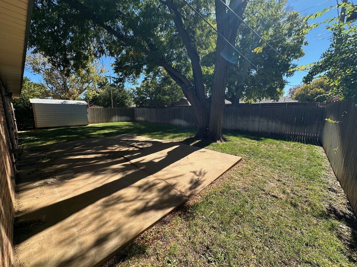 Photo - 7503 Elmhurst Dr