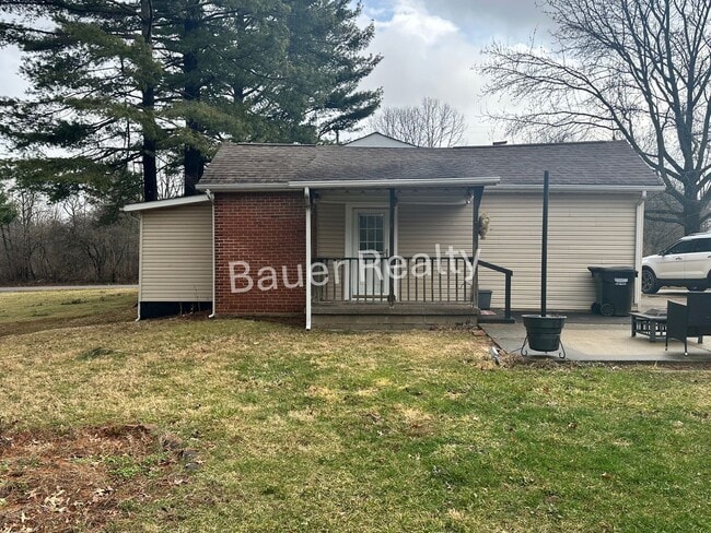 Photo - Three Bedroom, Country Setting