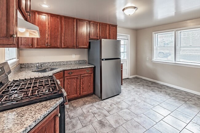 Photo - 3 bedroom, 1 bath townhome in Hedgeville