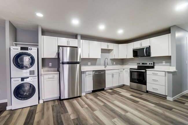 Building Photo - Cascade Ridge Rental