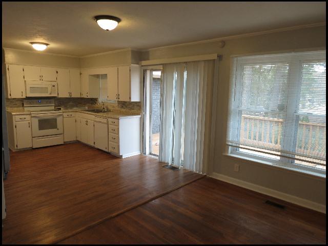 Photo - 52 Rosemont Dr