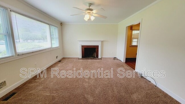 Photo - 2512 Castle Hayne Rd