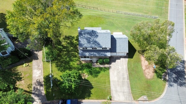 Photo - 1270 Morgan Chase Ter NE