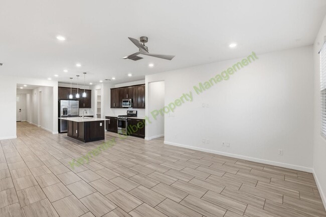 Photo - Modern Mesa Living in a Prime East Valley Location