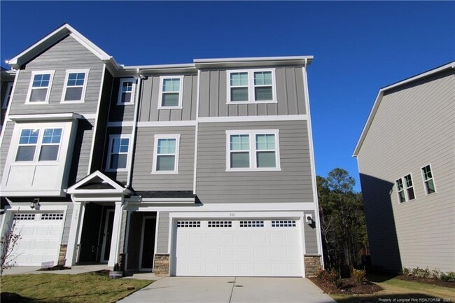 Building Photo - 510 Light Oak Wy