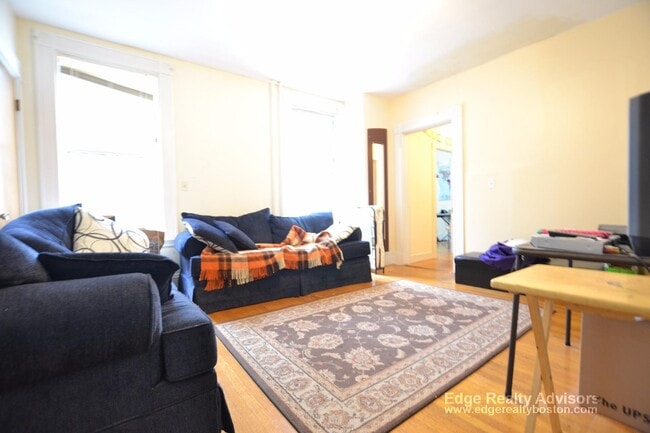 Photo - 7 Sparhawk St Unit 1