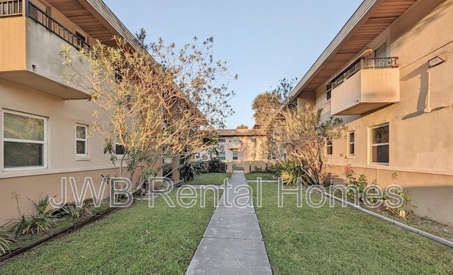Building Photo - 1602 2nd St N Rental