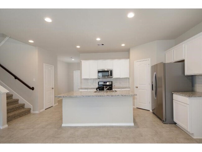 13824 Rock Island Trl