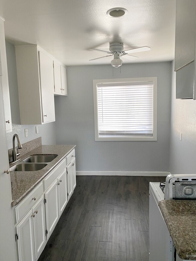 Photo - 12648 Paddison Avenue