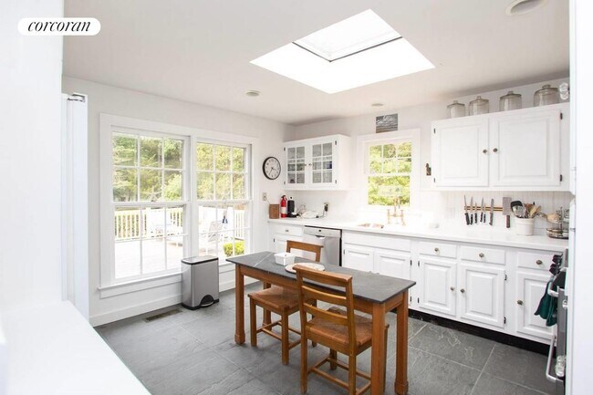 Photo - 474 Water Mill Towd Rd