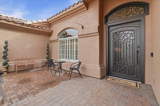Photo - 1909 E Coral Tree Dr